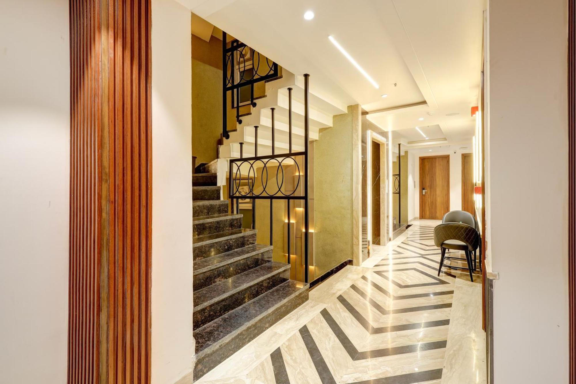 Hotel The Tyche New Delhi - Traveller'S Choice Award Winner 2025 New Delhi