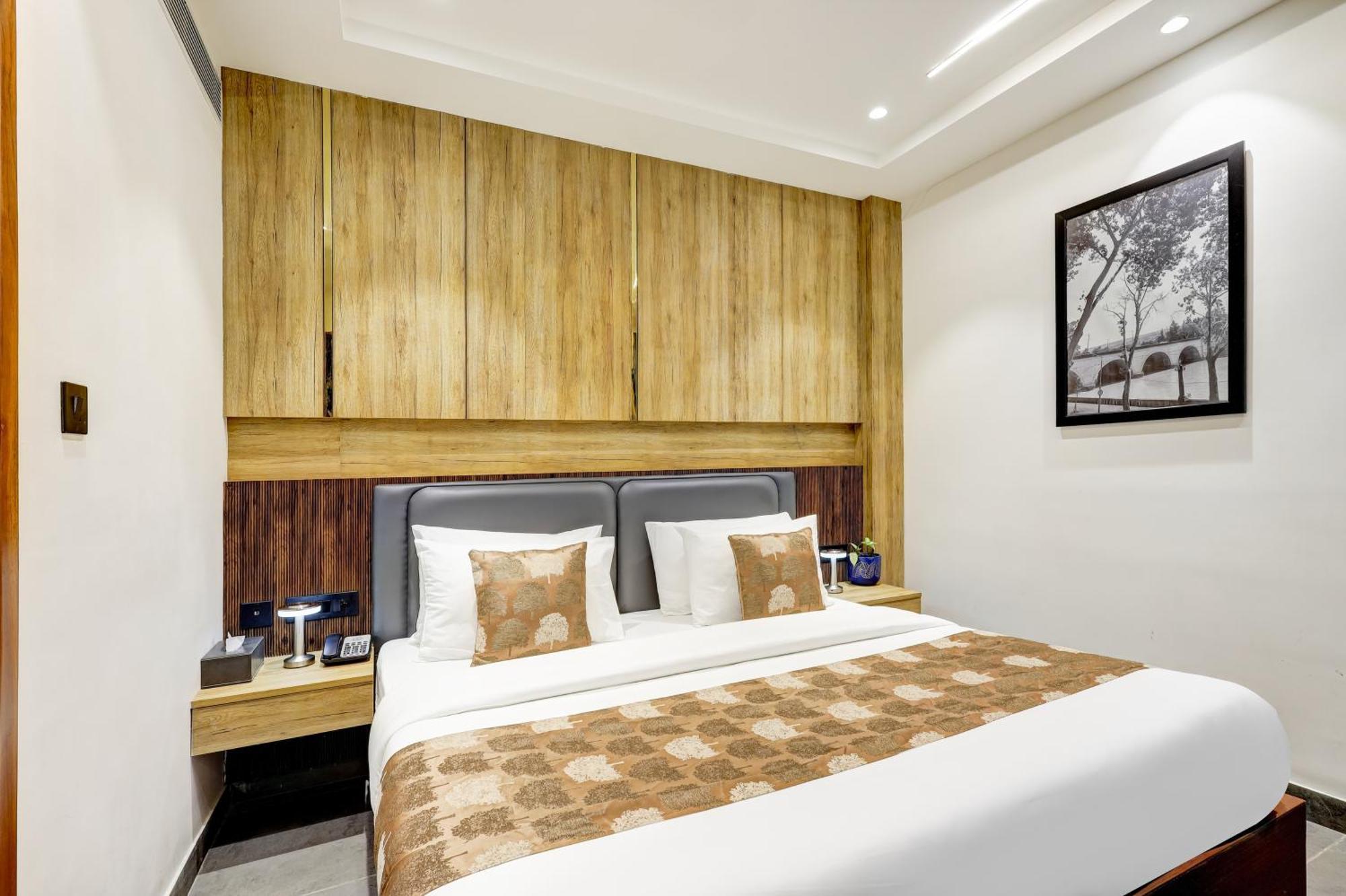 The Tyche New Delhi - Traveller'S Choice Award Winner 2025 Hotel 4*