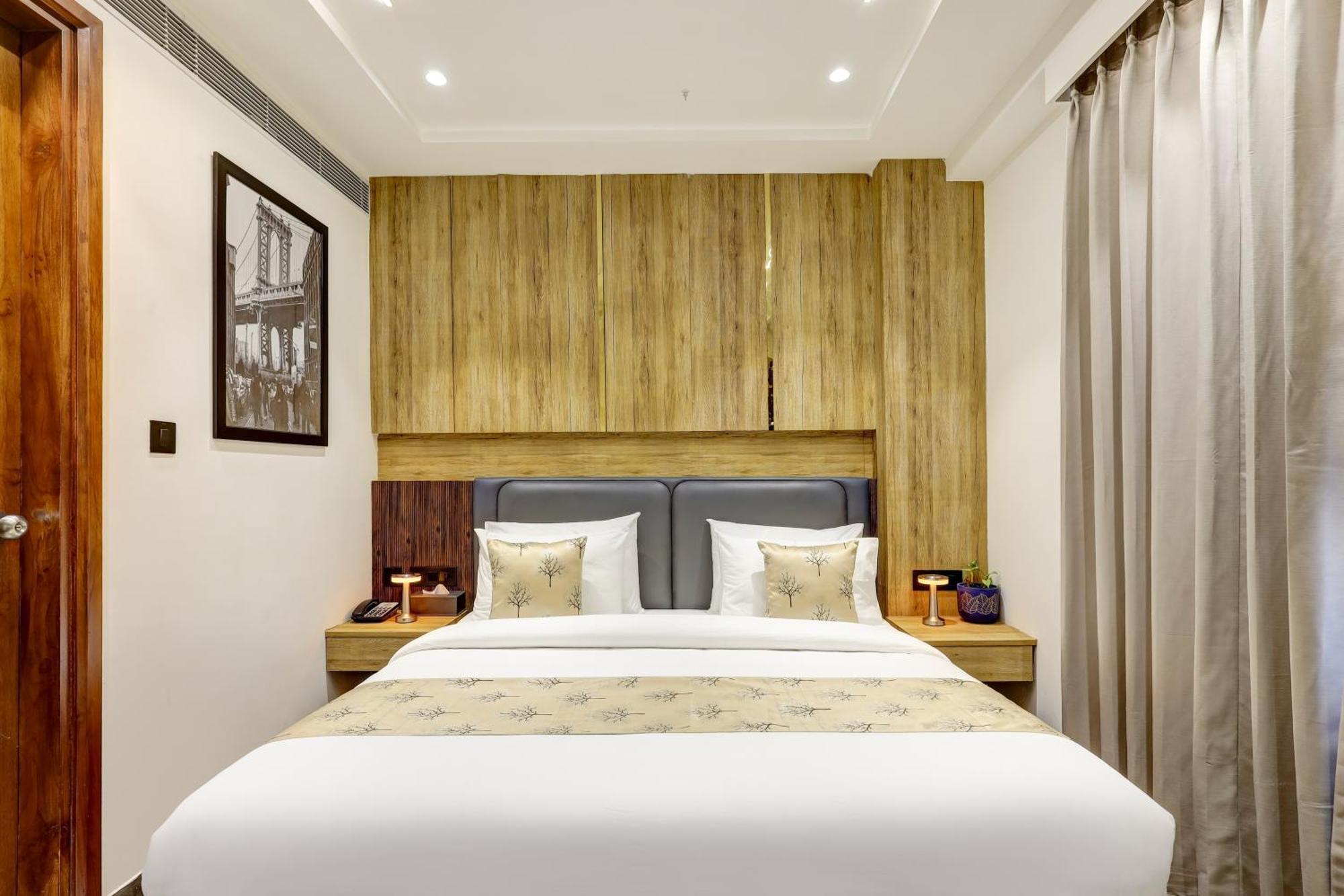 The Tyche New Delhi - Traveller'S Choice Award Winner 2025