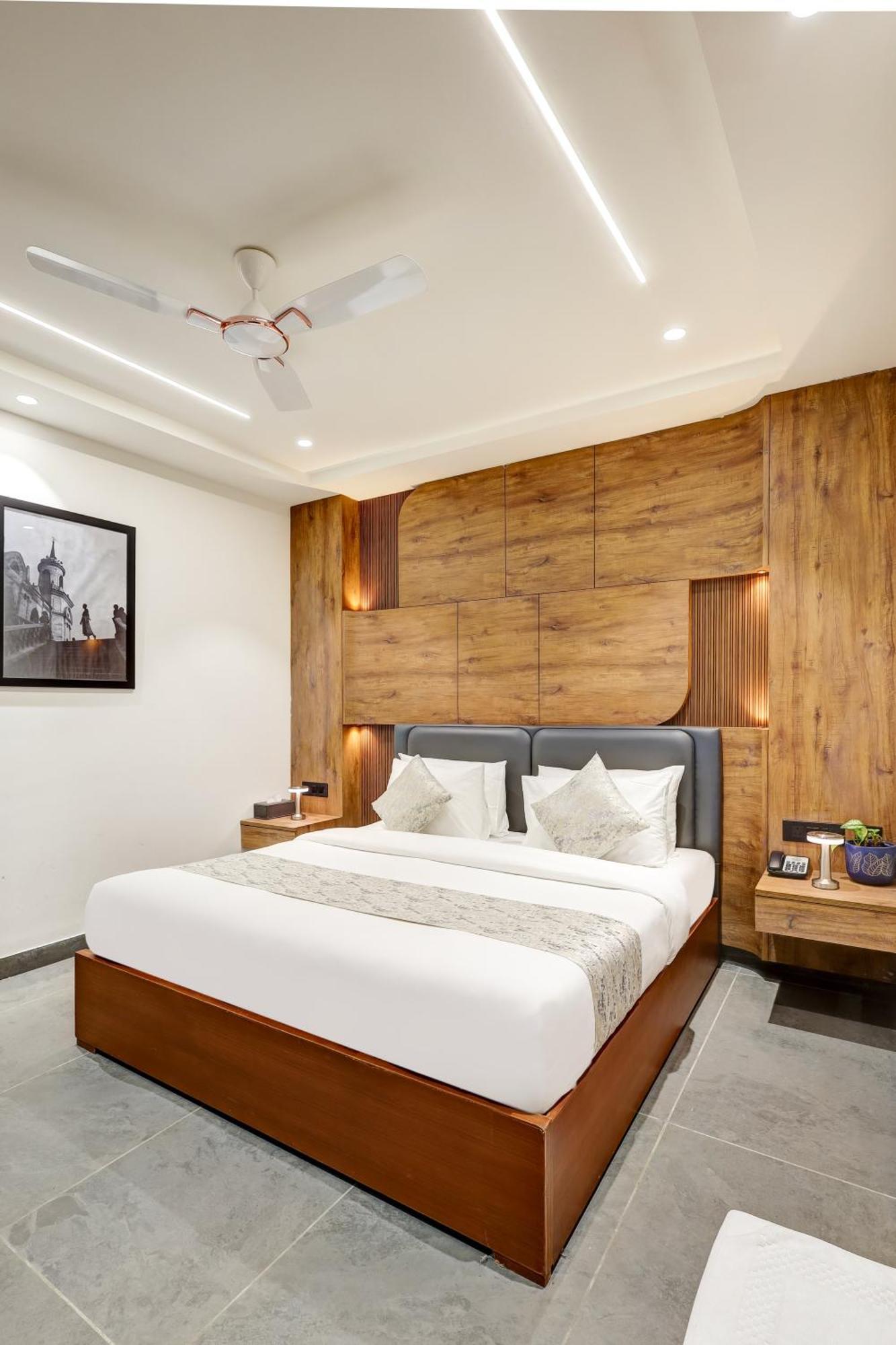 The Tyche New Delhi - Traveller'S Choice Award Winner 2025