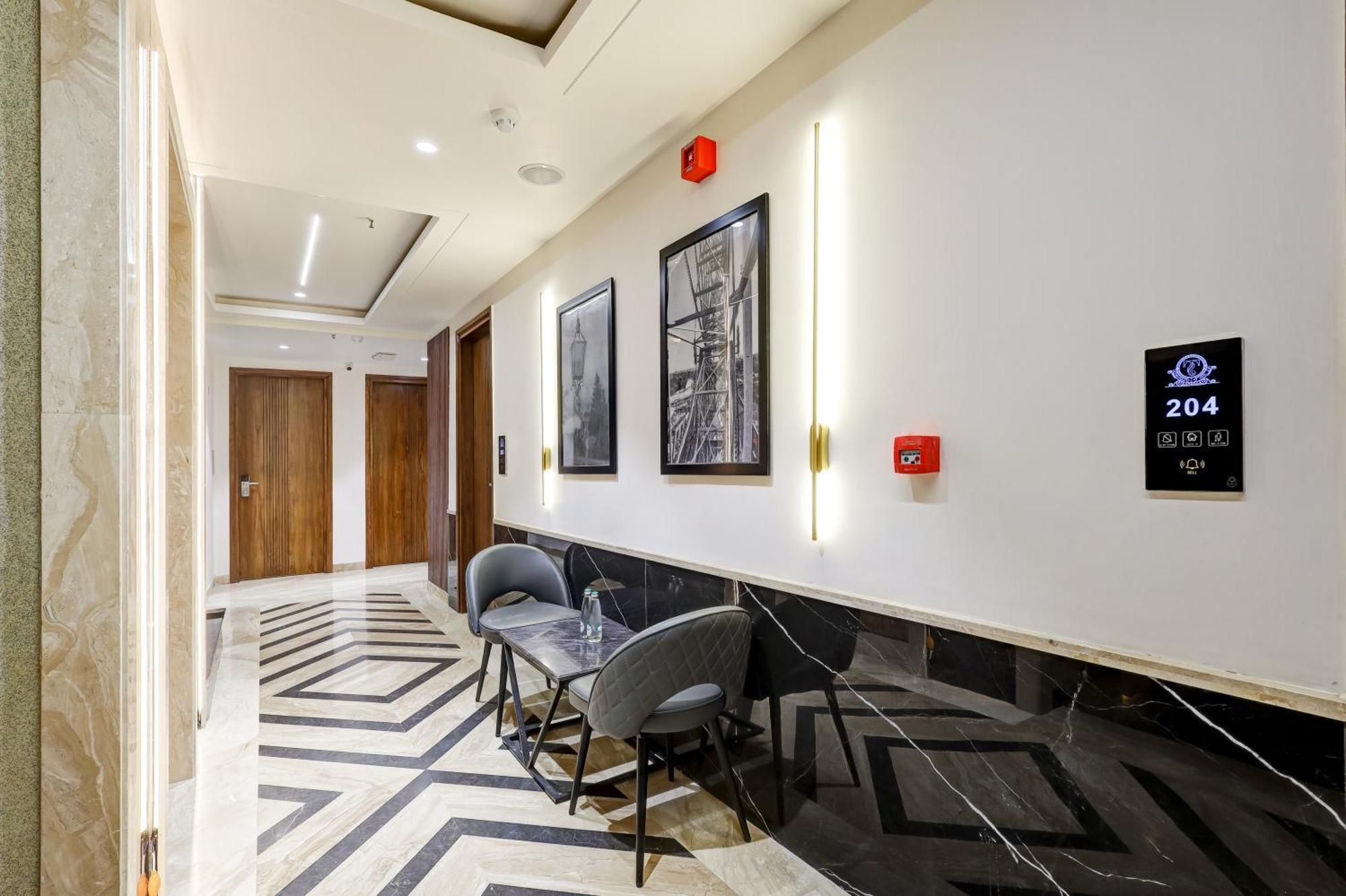 The Tyche New Delhi - Traveller'S Choice Award Winner 2025 Hotel 4*