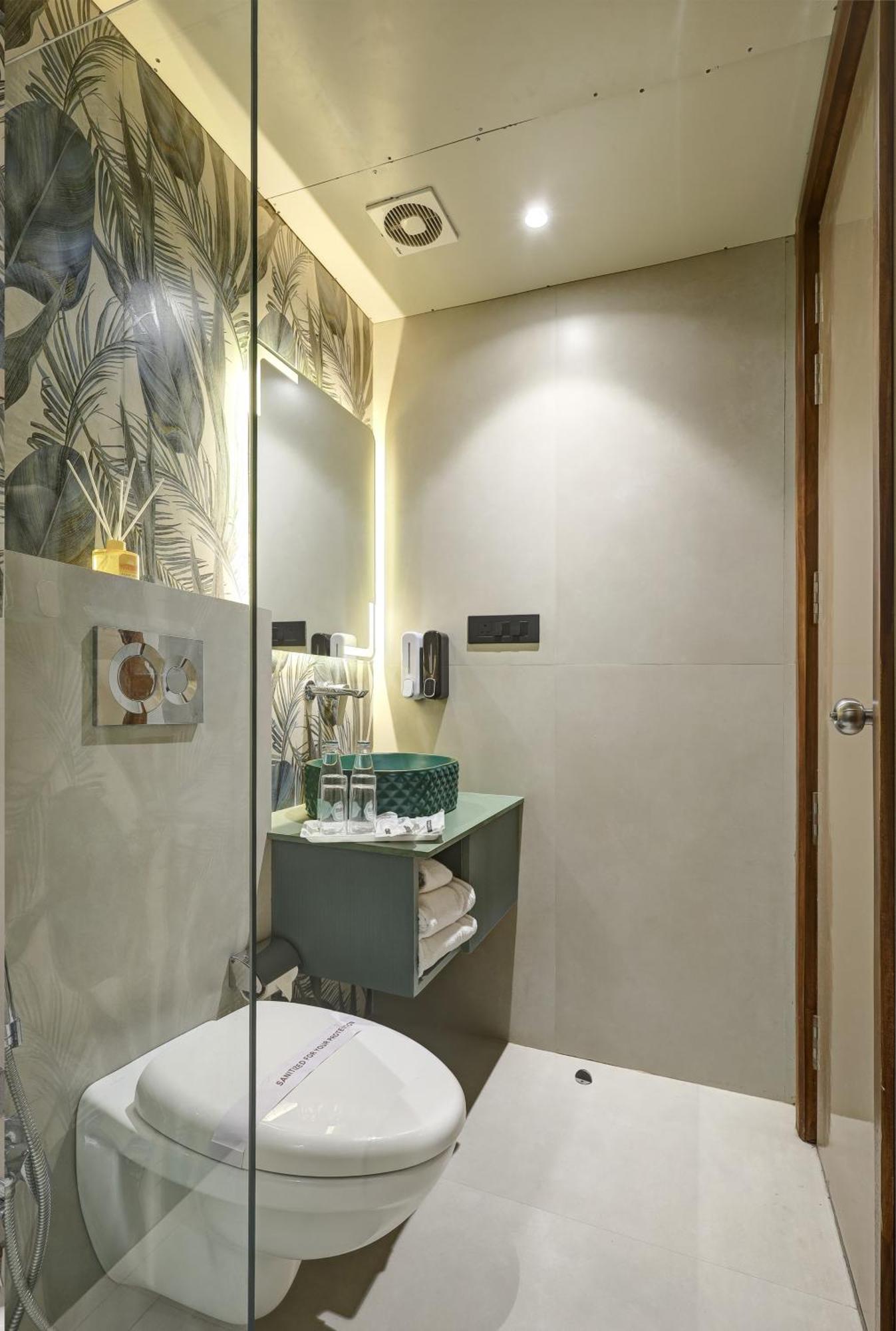 The Tyche New Delhi - Traveller'S Choice Award Winner 2025 4* New Delhi